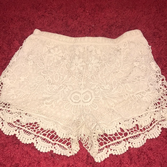 LA Hearts lace shorts - Picture 1 of 1
